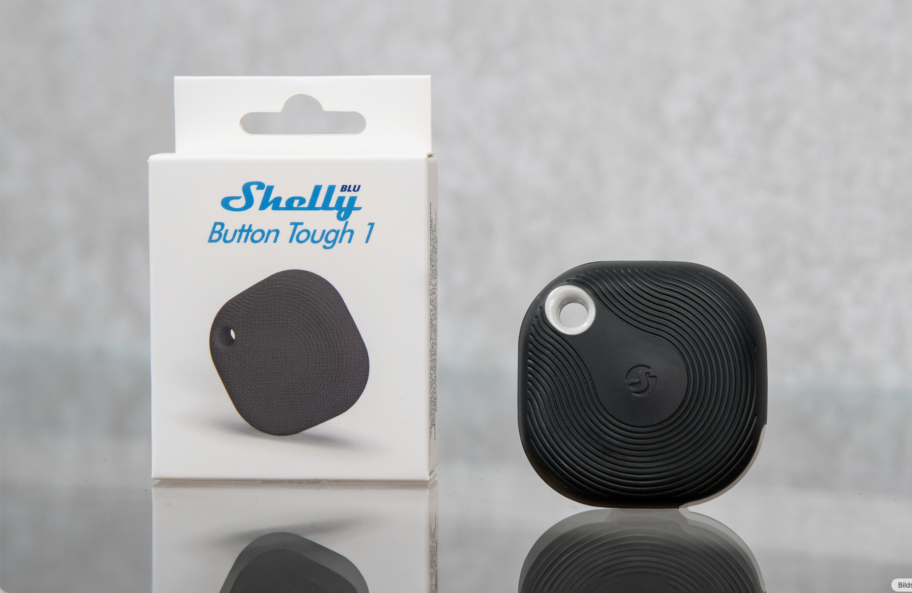 Shelly Blu Button Tough